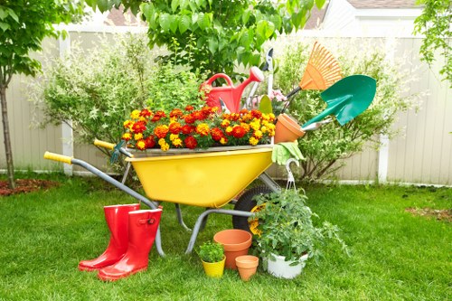 Example landscaping and rubbish removal jobs in Foresthill homes and busy areas